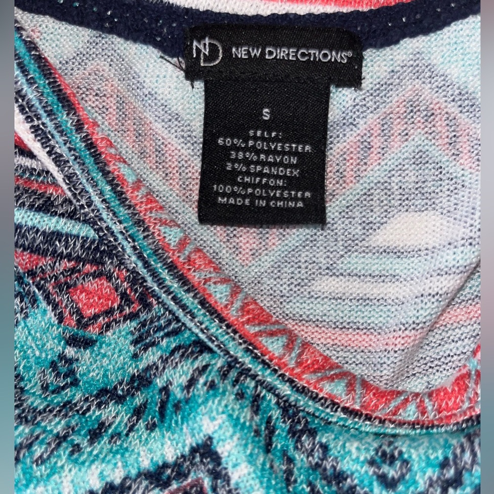 New Direction Top, Multi-Color, Size Small - Picture 2 of 5